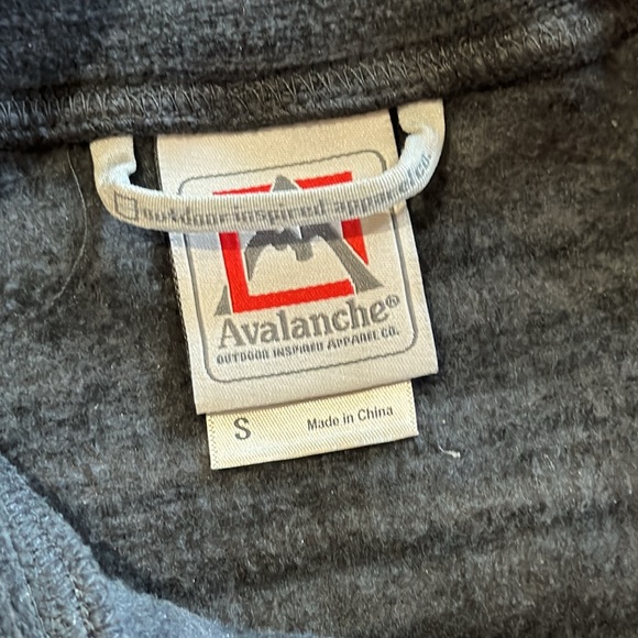 Avalanche Fleece Gray Purple Asymmetrical Funnel Neck Button Sweatshirt Small - Picture 13 of 14